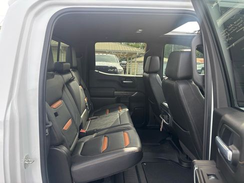 Used 2021 GMC Sierra 1500 AT4 w/ AT4 Premium Package AWD/4WD image 14