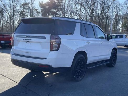 Used 2022 Chevrolet Tahoe Z71 w/ Z71 Off-Road Package image 5