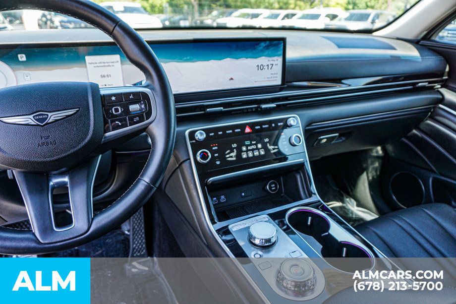 Used 2025 Genesis GV80 2.5T Standard AWD/4WD image 32