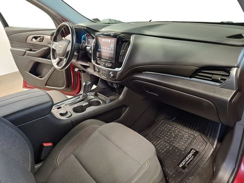 Used 2018 Chevrolet Traverse LT AWD/4WD image 15