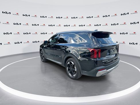 Certified 2025 Kia Sorento SX Prestige AWD/4WD image 6