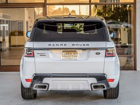 Used 2018 Land Rover Range Rover Sport Supercharged image 8