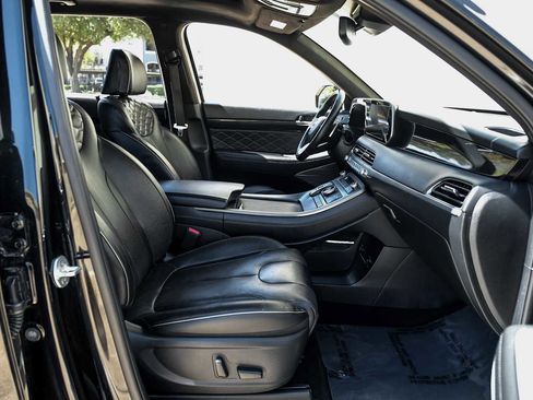 Used 2022 Hyundai Palisade Calligraphy image 35