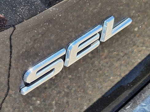 Used 2023 Ford Edge SEL w/ Convenience Package AWD/4WD image 19