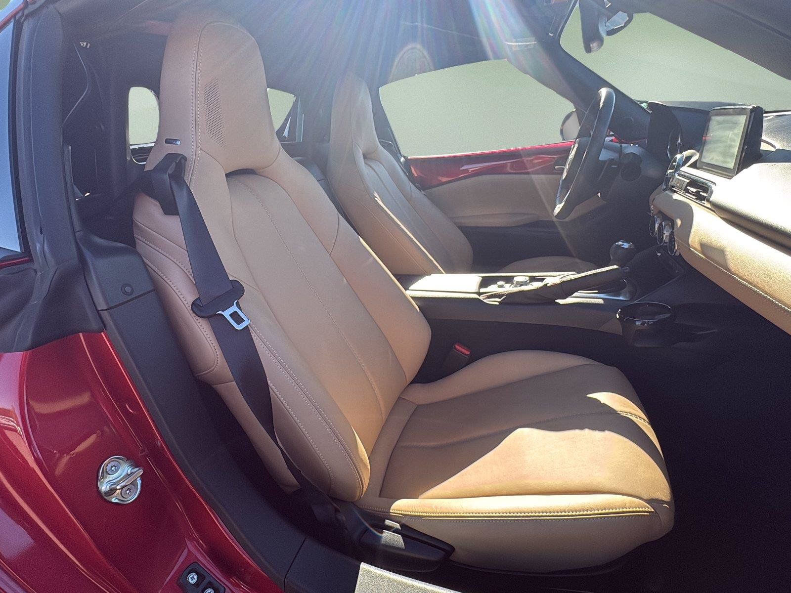 Used 2019 MAZDA MX-5 Miata RF Grand Touring RWD image 21