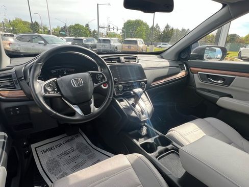 Used 2017 Honda CR-V Touring image 7