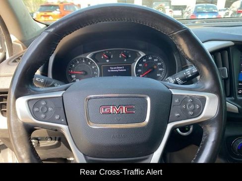 Used 2019 GMC Terrain SLT w/ Preferred Package FWD image 19