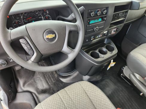 New 2025 Chevrolet Express 3500 w/ Power Convenience Package image 26