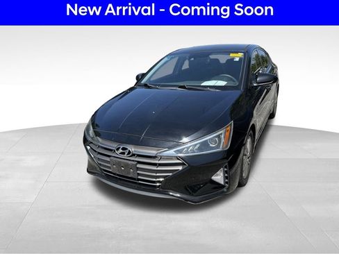 Used 2019 Hyundai Elantra SEL w/ Cargo Package FWD image 2