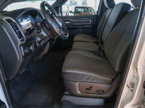 Used 2023 RAM 2500 Big Horn w/ Level 1 Equipment Group image 11