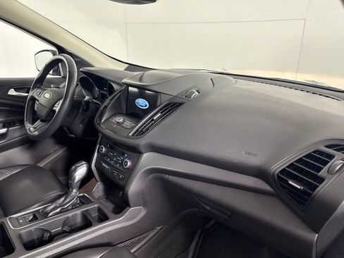 Used 2019 Ford Escape SEL FWD image 33