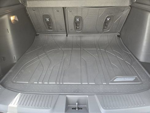 New 2026 Chevrolet Trax RS w/ Sunroof Package FWD image 24