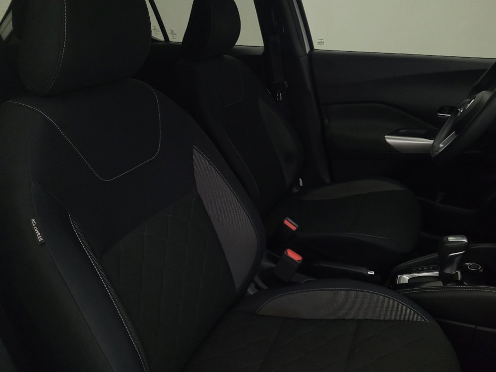 Used 2018 Nissan Kicks SV w/ Exterior Package FWD image 21