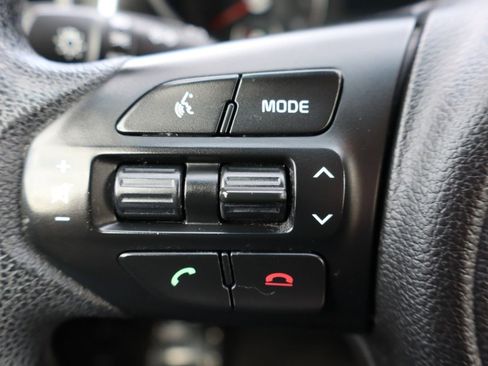 Used 2017 Kia Sorento AWD image 31