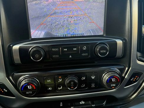 Used 2015 GMC Sierra 1500 SLE w/ SLE Value Package image 39