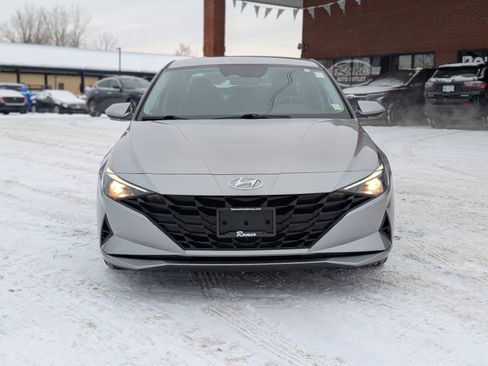 Used 2021 Hyundai Elantra SEL image 13