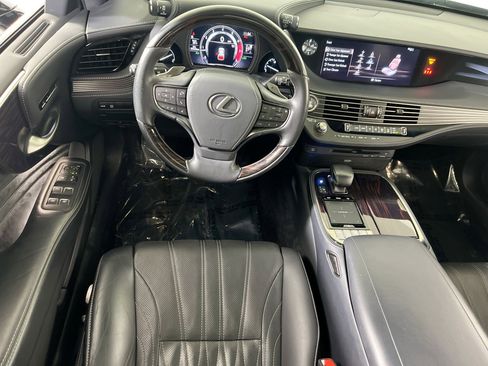 Used 2018 Lexus LS 500 AWD image 23