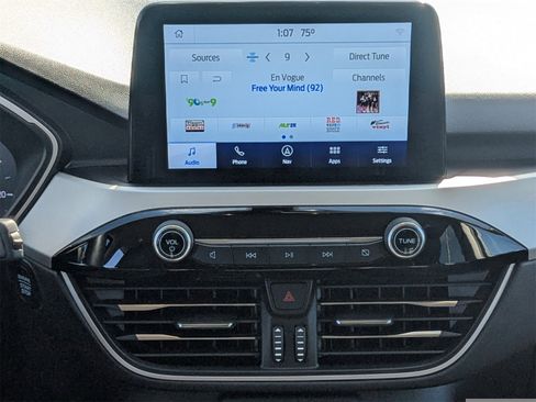 Used 2020 Ford Escape SEL image 20