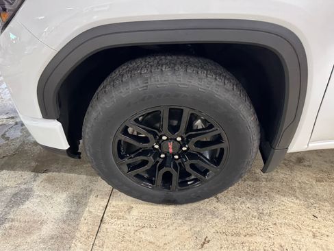 Certified 2023 GMC Sierra 1500 Pro w/ Graphite Edition image 10