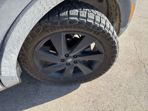 Used 2024 Hyundai Santa Cruz Night image 15