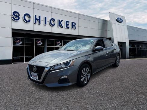 Used 2020 Nissan Altima 2.5 S FWD image 4