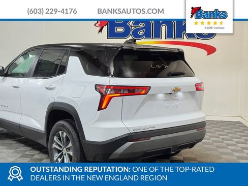 New 2026 Chevrolet Equinox LT w/ Convenience Package II AWD/4WD image 6