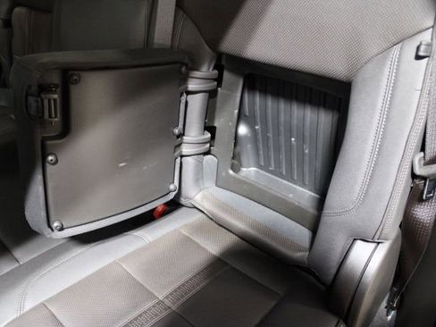 Used 2023 Chevrolet Silverado 1500 High Country w/ High Country Premium Package AWD/4WD image 60