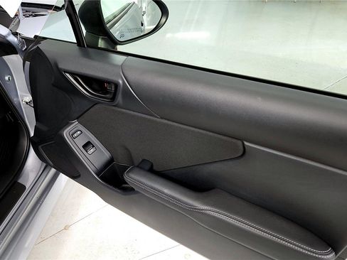 Certified 2025 Toyota GR86 w/ ALL Weather Mat Package (TMS) image 27