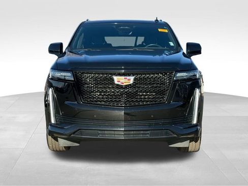 Used 2024 Cadillac Escalade Sport image 9