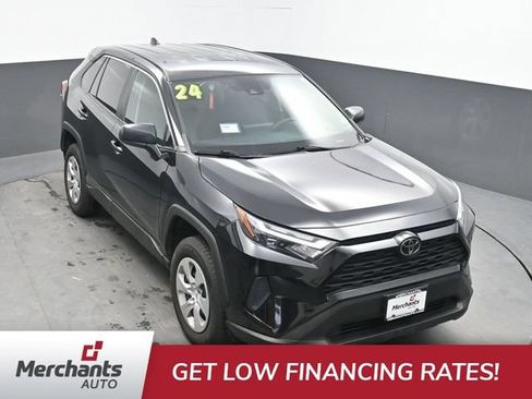 Used 2024 Toyota RAV4 LE AWD/4WD image 18