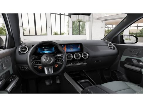 New 2026 Mercedes-Benz GLA 35 AMG 4MATIC image 3