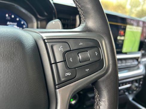 Used 2022 Chevrolet Silverado 1500 LTZ w/ Z71 Off-Road Package image 29