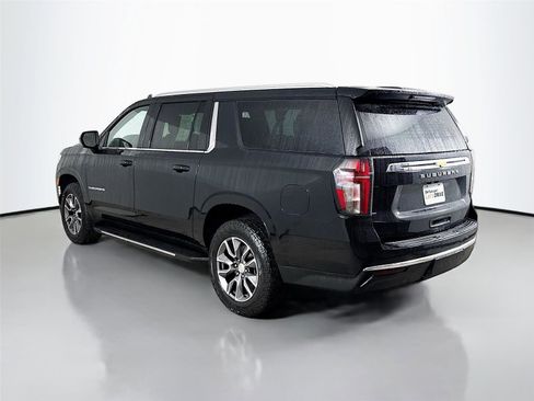 Used 2024 Chevrolet Suburban LS w/ Driver Alert Package AWD/4WD image 7