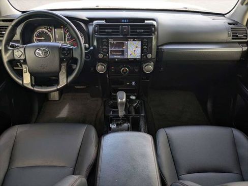 Certified 2024 Toyota 4Runner TRD Off-Road Premium w/ Moonroof Package AWD/4WD image 11