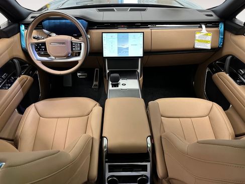 New 2026 Land Rover Range Rover SE image 10