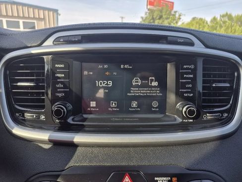 Used 2017 Kia Sorento FWD w/ LX Convenience Package image 25