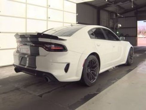 Used 2020 Dodge Charger Scat Pack image 3