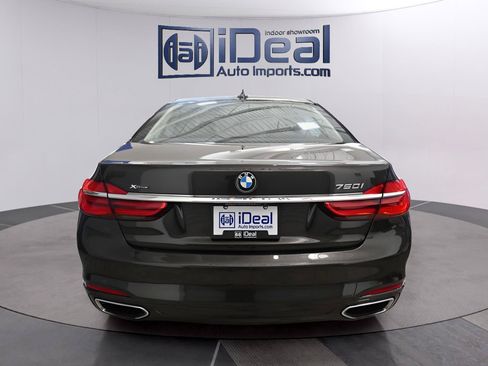 Used 2016 BMW 750i xDrive AWD/4WD image 4