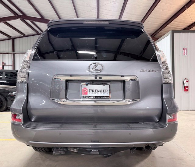 Used 2018 Lexus GX 460 Premium w/ Premium Package AWD/4WD image 4