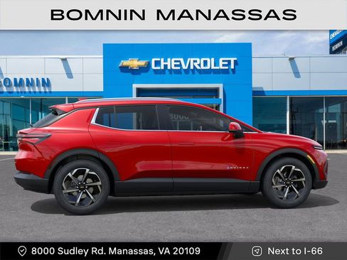 New 2026 Chevrolet Equinox EV LT image 6