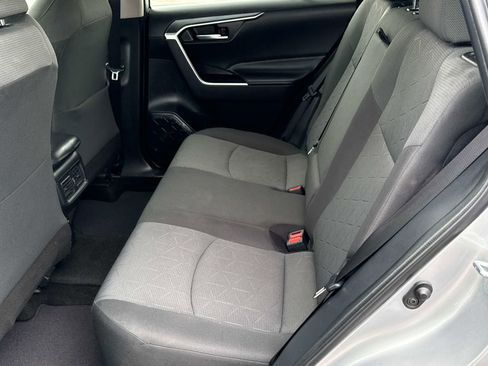 Used 2020 Toyota RAV4 XLE image 14