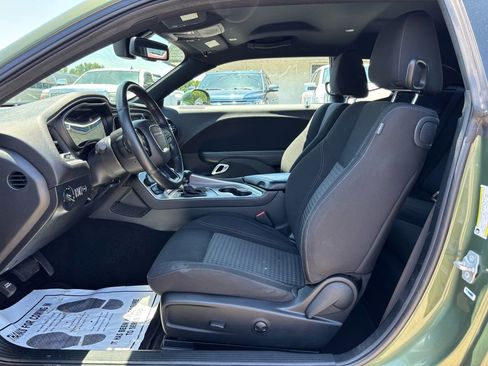 Used 2022 Dodge Challenger SXT w/ Blacktop Package AWD/4WD image 17