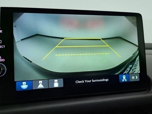 Certified 2026 Honda HR-V Sport image 3