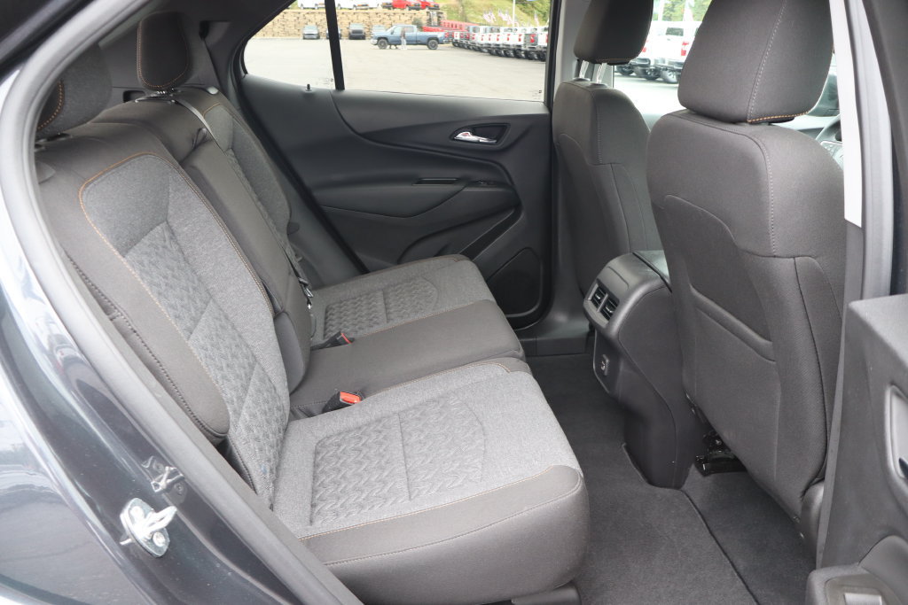 Used 2023 Chevrolet Equinox LT FWD image 20