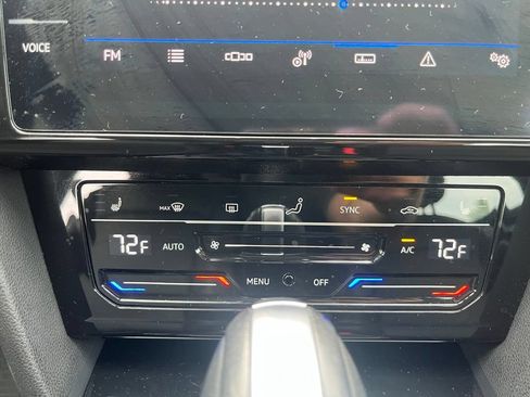 Certified 2021 Volkswagen Arteon SE FWD image 17