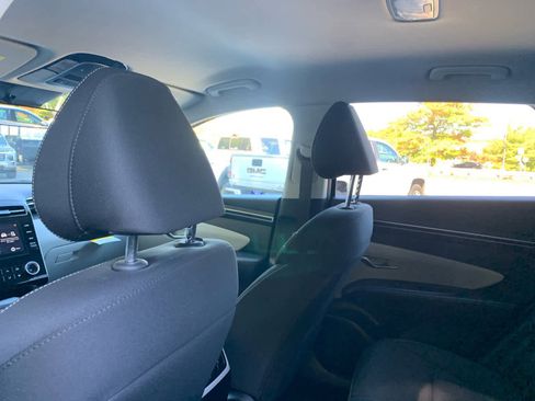 Used 2022 Hyundai Tucson SEL image 33