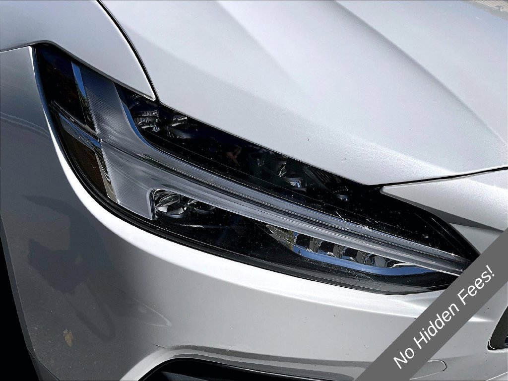 Used 2019 Volvo S90 T6 Momentum w/ Protection Package AWD/4WD image 25