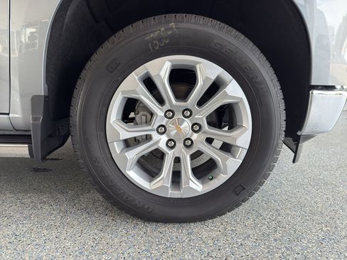 New 2026 Chevrolet Silverado 1500 LTZ w/ LTZ Convenience Package II image 33