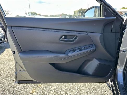 New 2025 Nissan Sentra S image 14