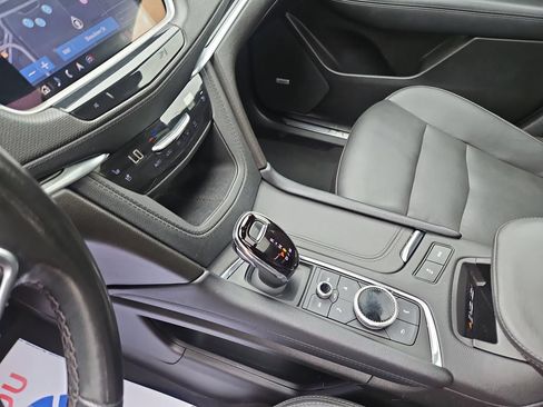 Used 2023 Cadillac XT5 Premium Luxury AWD/4WD image 25